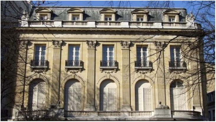 В Париже выставлен на продажу частный дворец