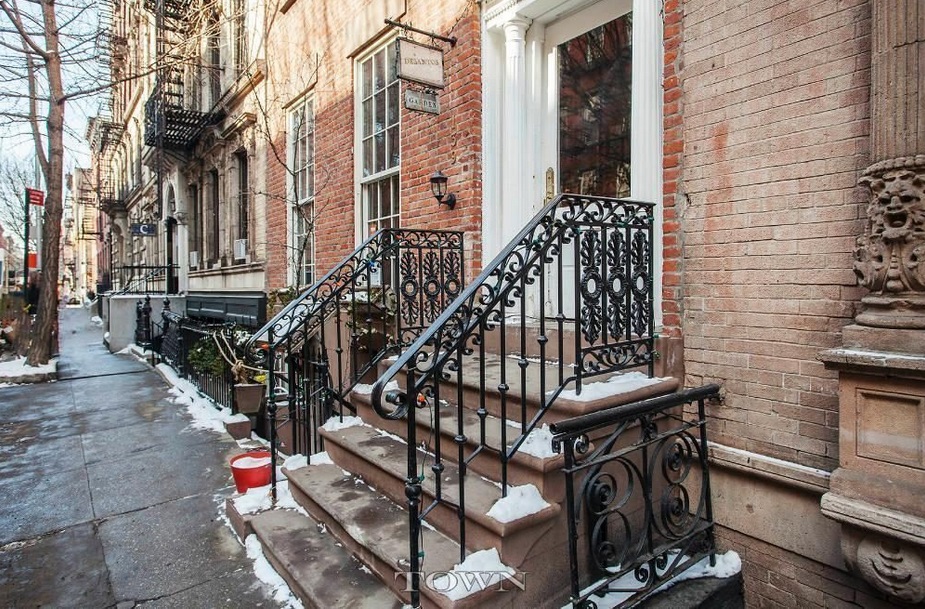 Behold, the 15 Oldest Houses For Sale in NYC Right Now_14