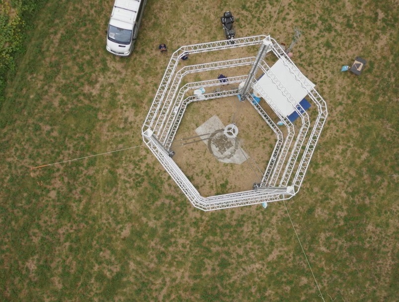 The world’s largest Delta 3D printer can print nearly_2