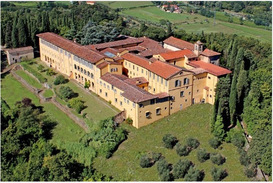 За 18 млн евро в Италии можно купить монастырь