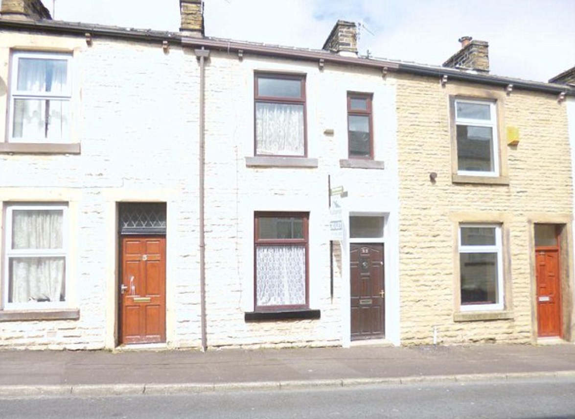 With a price tag of only £9,000, is this Burnley home the cheapest house on sale in Britain