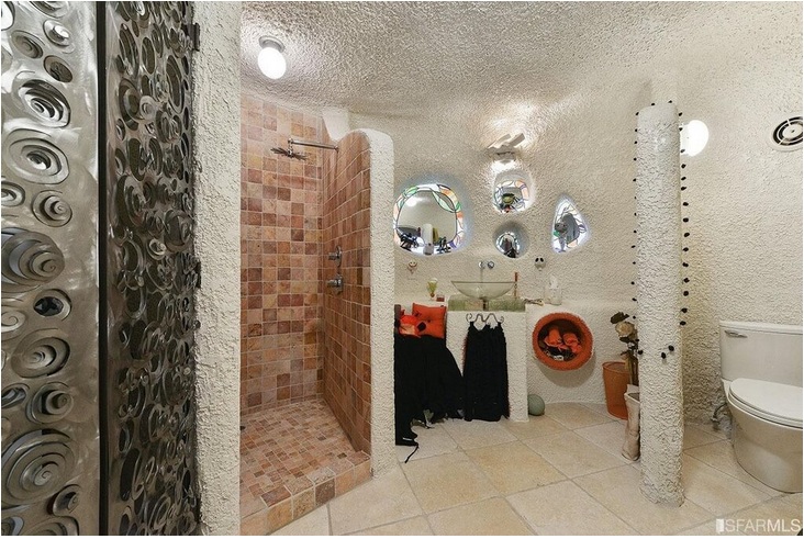 The “Flintstone House” Can Now Be Yours for $4.2 Million_3