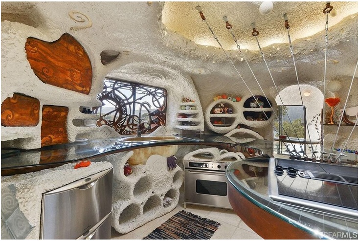 The “Flintstone House” Can Now Be Yours for $4.2 Million_7