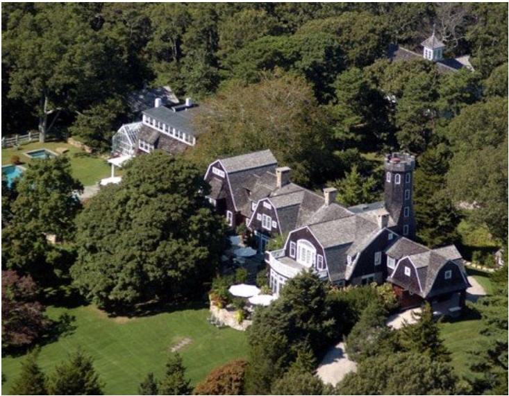 Christie Brinkley’s Long Island mansion – Price $30 million